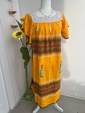 Vintage 60s 70s Marigold Yellow Banded Print Kaftan with People Embroidery